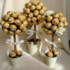 ROCHER CHOCOLATE TOPIARY